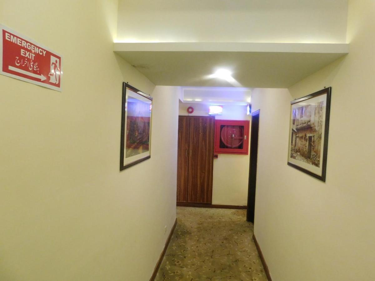 Hotel Diplomat Islamabad Bagian luar foto