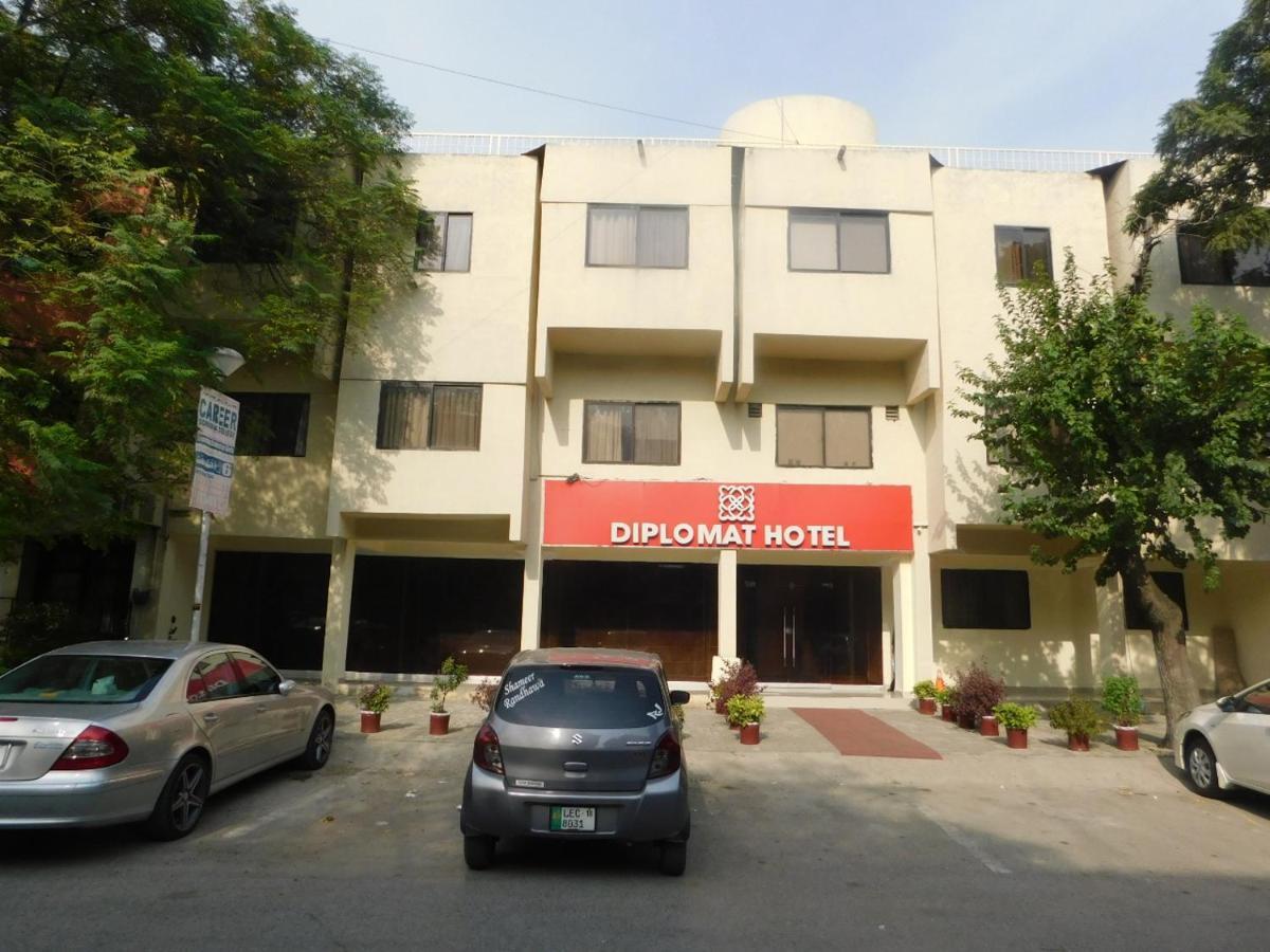 Hotel Diplomat Islamabad Bagian luar foto